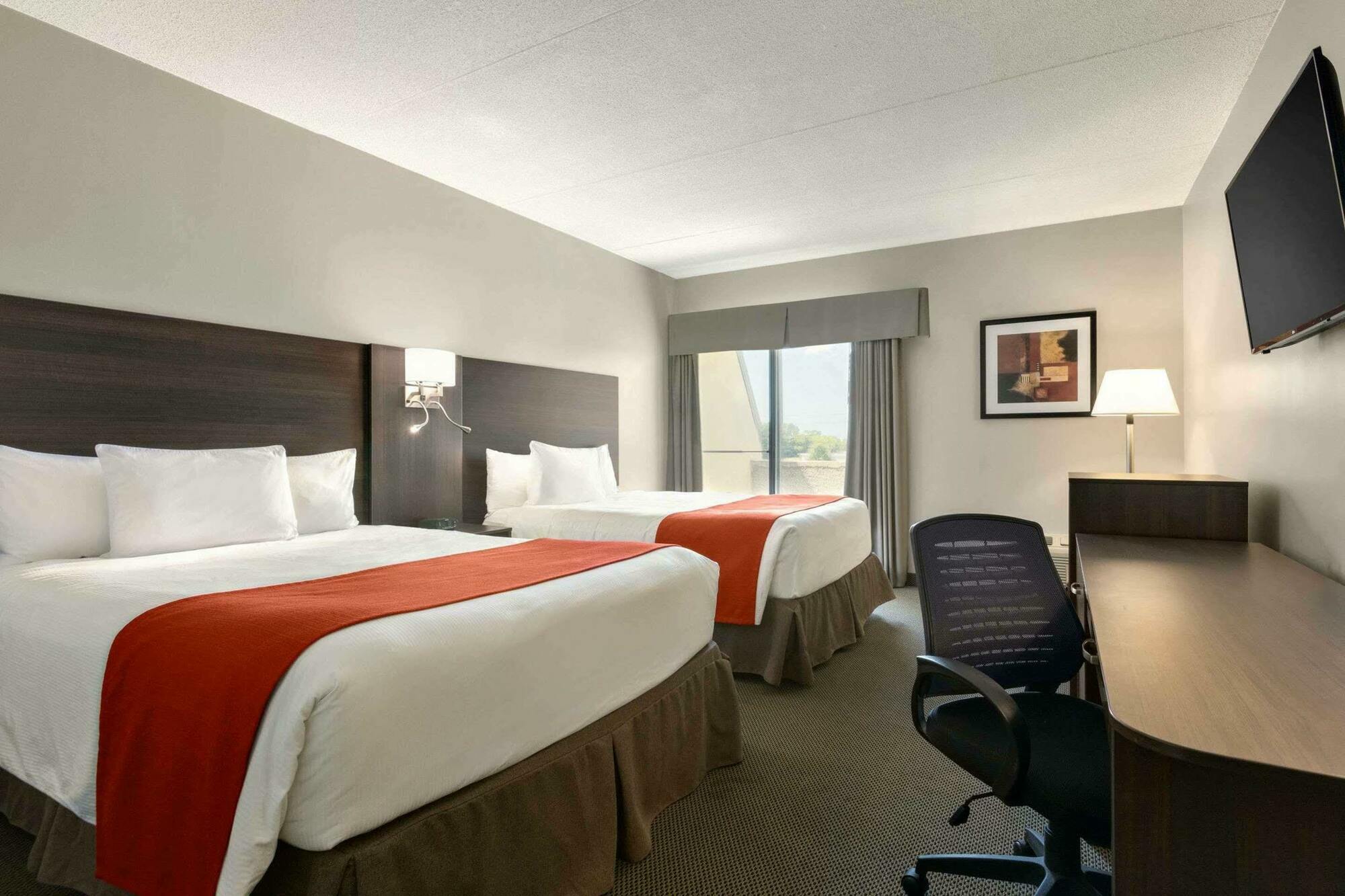 ทราเวลลอดจ์ คิงส์ตัน ลาซาลล์ โฮเทล Hotel คิงสตัน ภายนอก รูปภาพ
