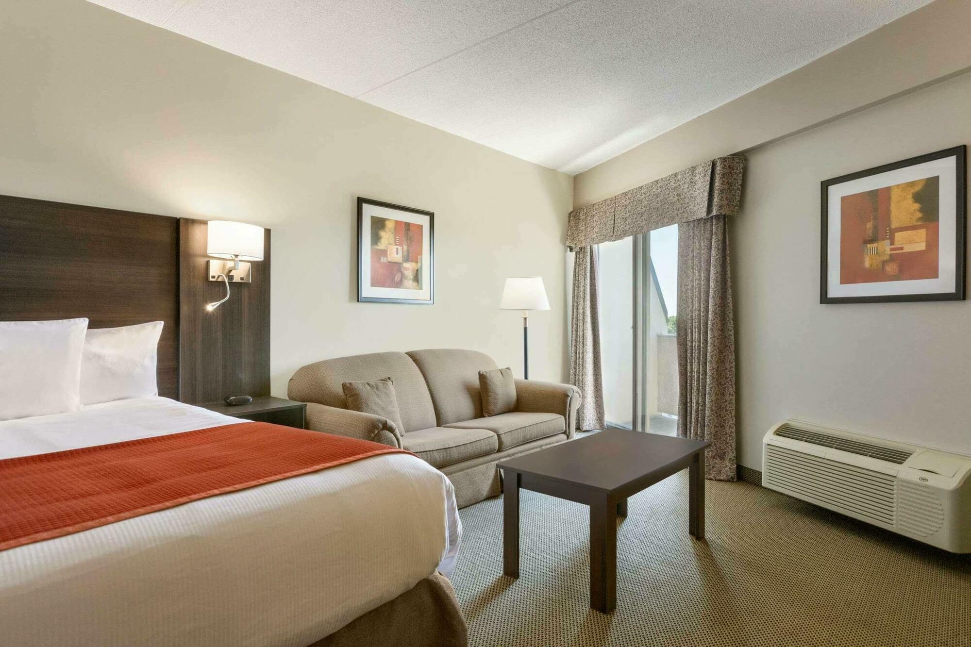 ทราเวลลอดจ์ คิงส์ตัน ลาซาลล์ โฮเทล Hotel คิงสตัน ภายนอก รูปภาพ